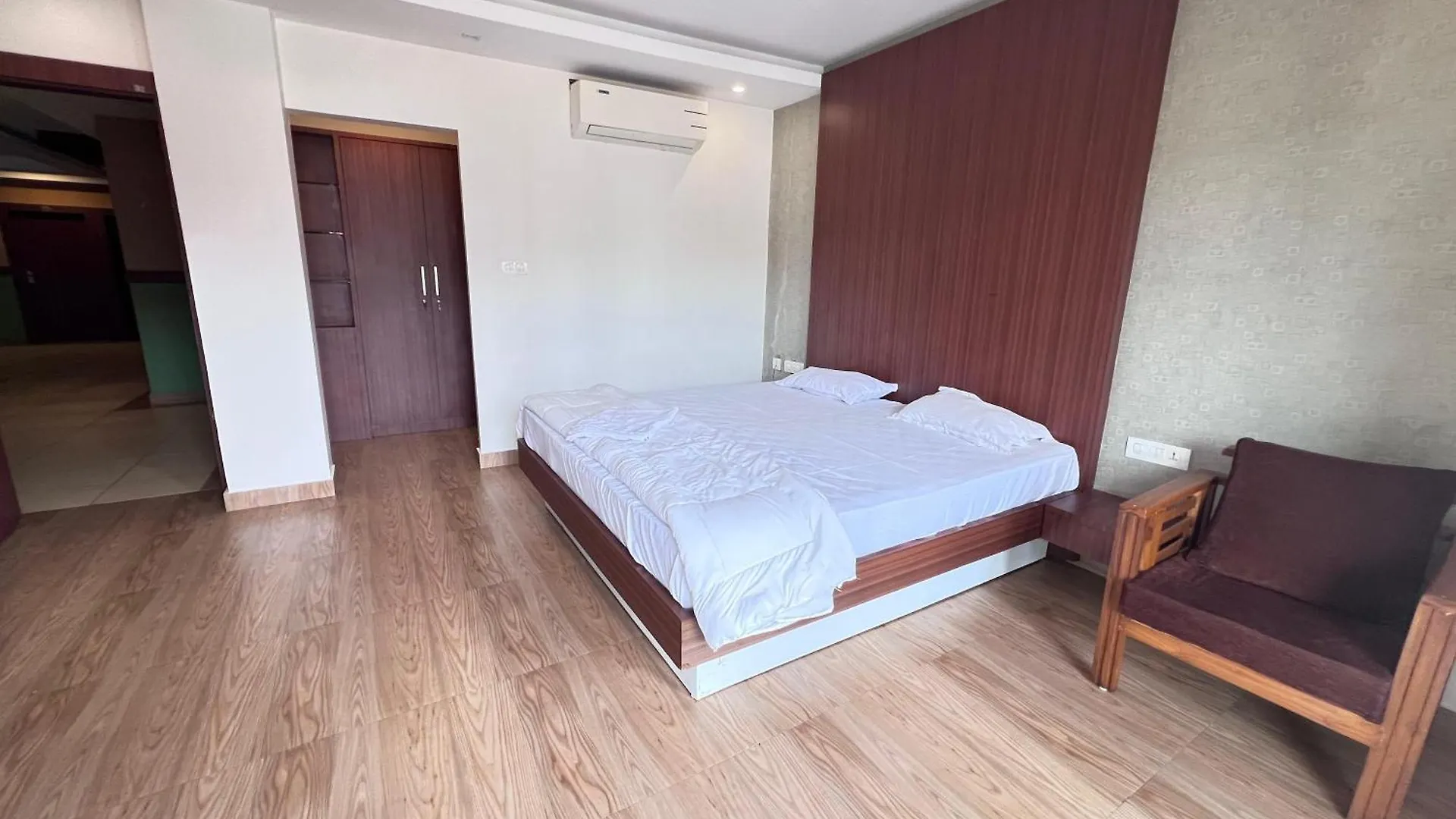 מלפורם Faris Rooms הודו